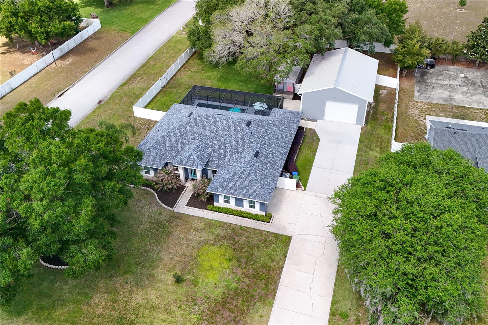 HAMILTON RIDGE - Residential