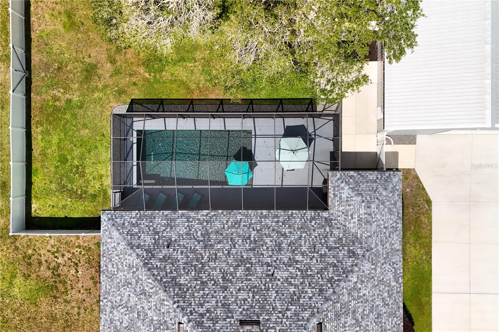 HAMILTON RIDGE - Residential