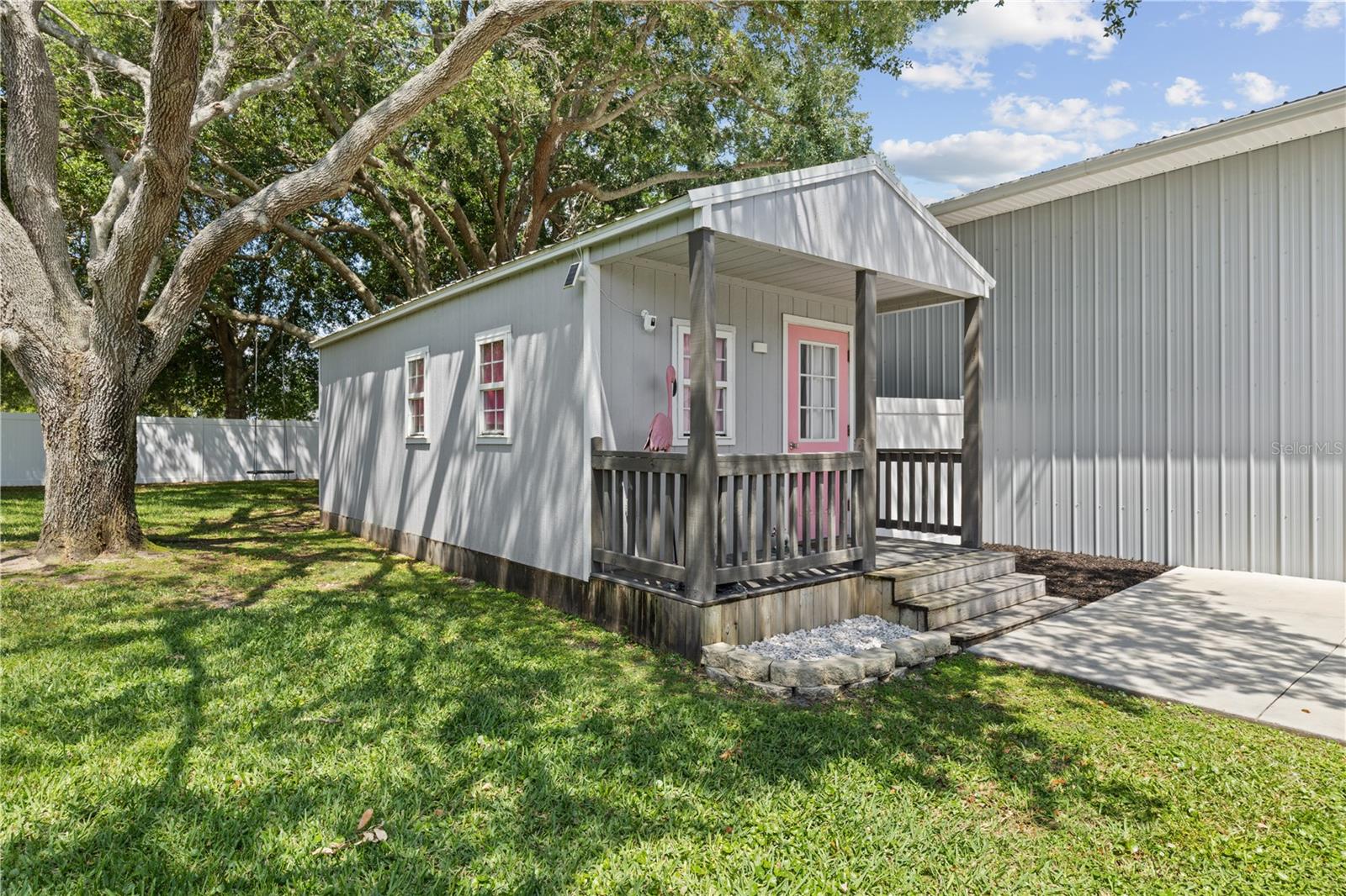 HAMILTON RIDGE - Residential