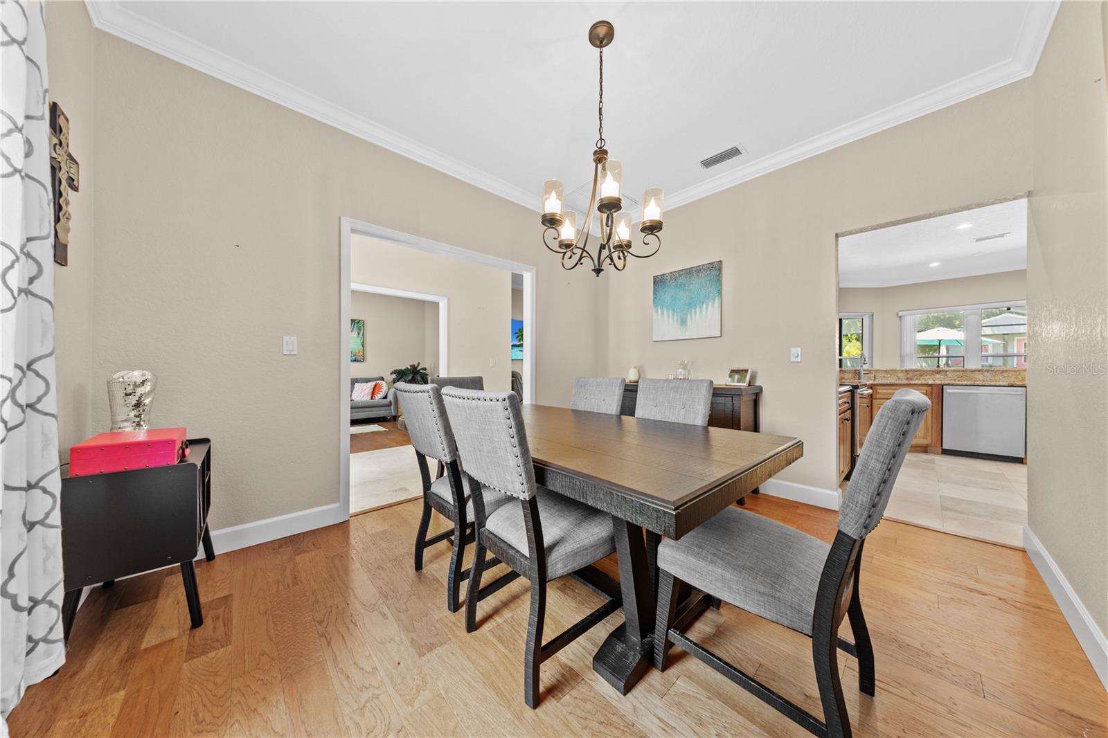 HAMILTON RIDGE - Residential