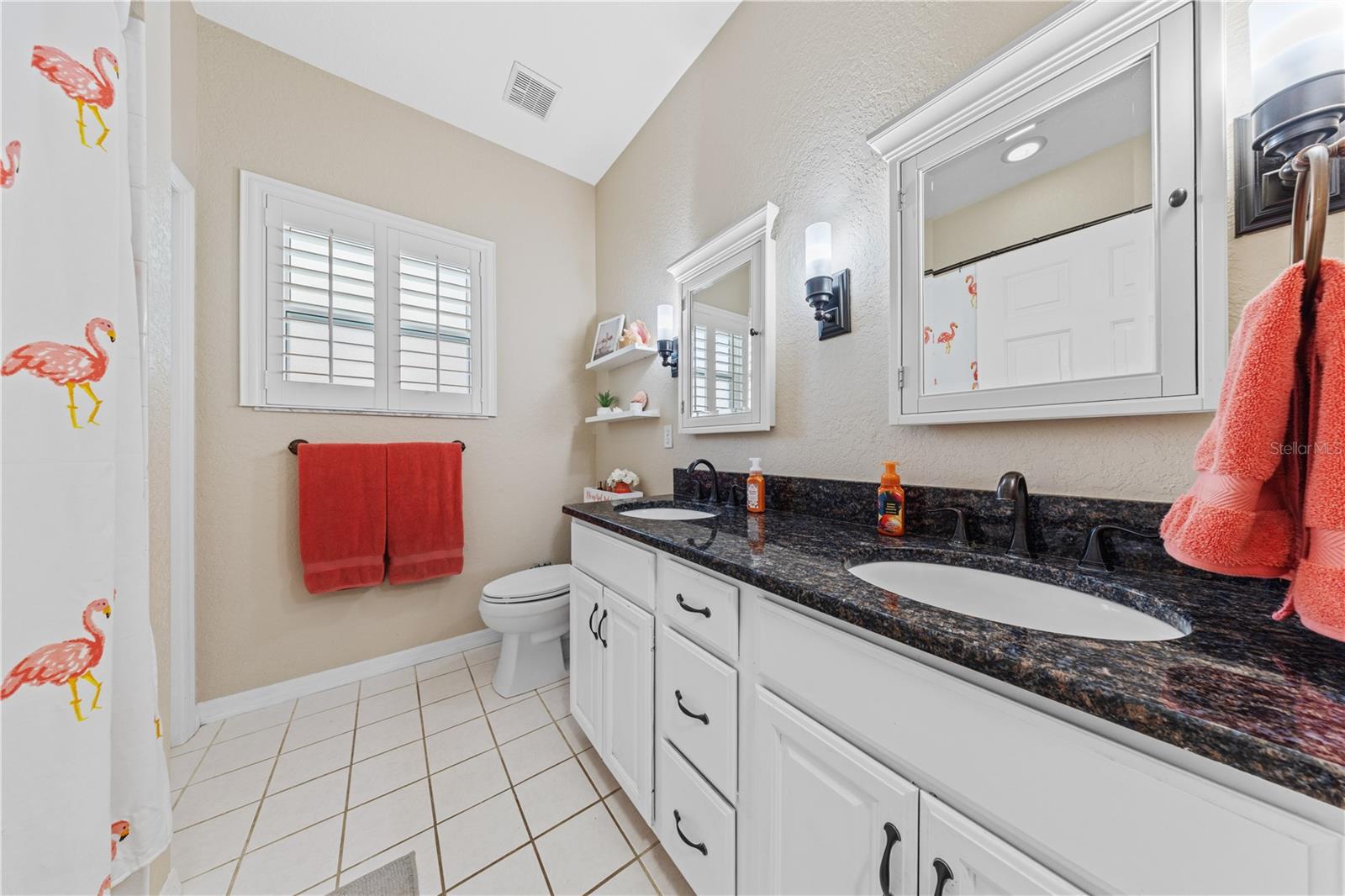 HAMILTON RIDGE - Residential