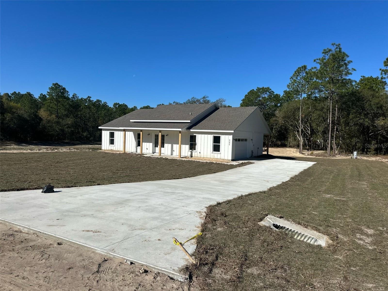 BEAUTIFUL FARM HOME WITH 4 BEDROOMS, 2.5 BATHS, EXTERIOR FRONT & REAR OPEN CORRIDORS ON PAVERS FLOORING, CEDAR WOOD COLUMNS, COVERED FULL EQUIPPED SUMMER KITCHEN, FIRE PIT, NEXT DOOR LOT IS A DRY POND WITH A GREAT VIEW AND A LOT OF PRIVACY. OPTIONAL: COMPLETE AIRBNB FURNISHED PACKAGE IS AVAILABLE FOR ADDITIONAL $30K.