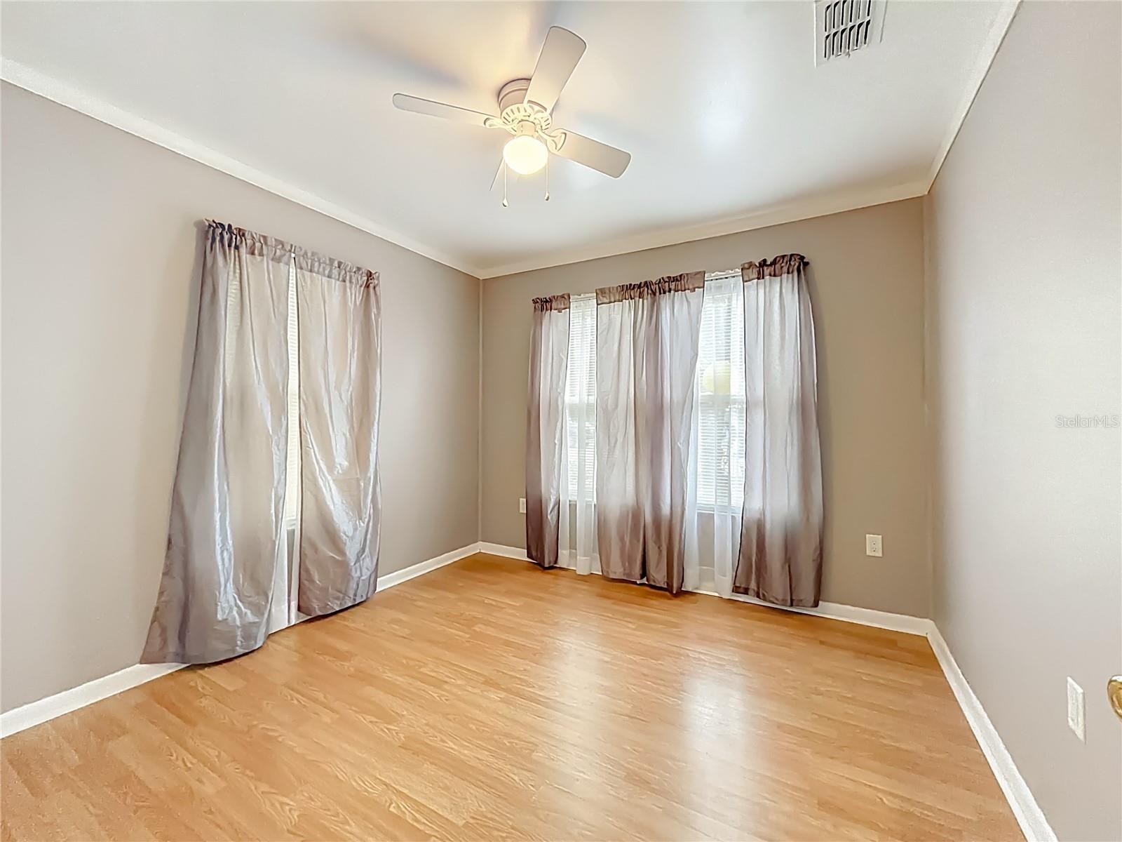 COLONIAL HEIGHTS - Residential