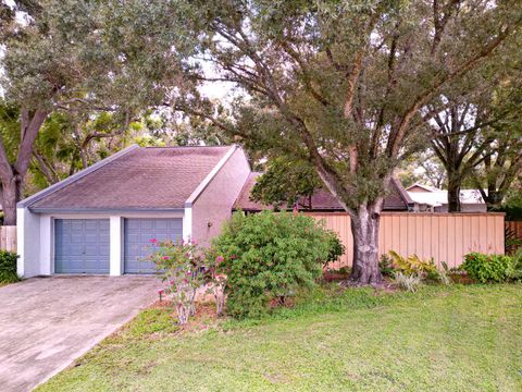Photo of 4438 Summer Oak Drive, Tampa, FL 33618 (MLS # TB8480617)