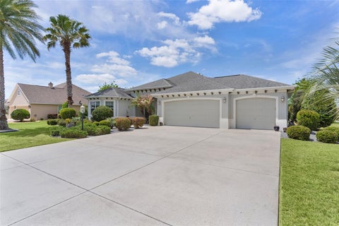 Tiny photo for 2254 Isleworth Circle, The Villages, FL 32163 (MLS # G5110744)