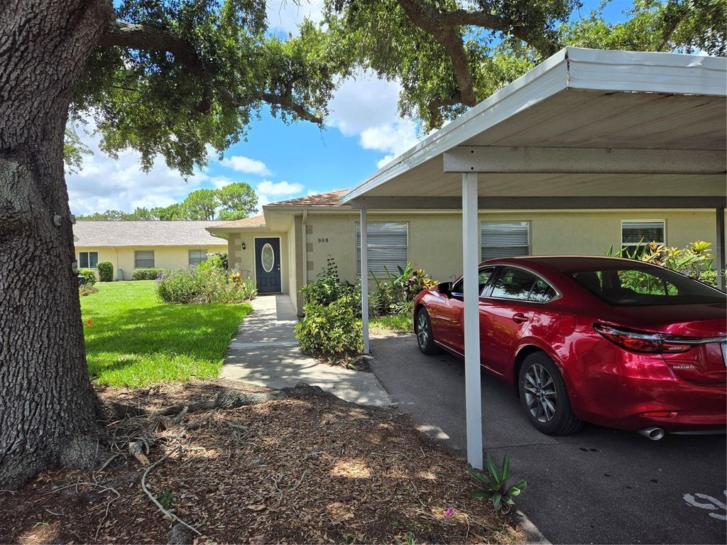 Photo of 908 Hendon Court #129, Sun City Center, FL 33573 (MLS # TB8473164)