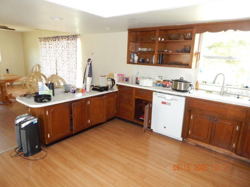 SOUTH LAKE SHORES UNIT 01 - Residential