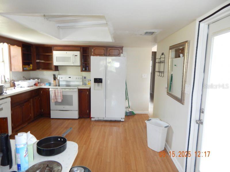 SOUTH LAKE SHORES UNIT 01 - Residential