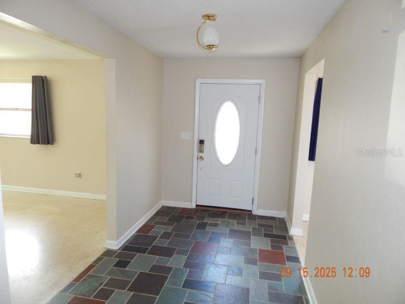 SOUTH LAKE SHORES UNIT 01 - Residential