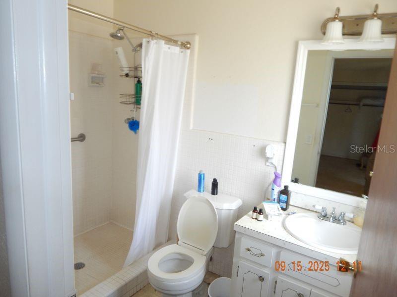 SOUTH LAKE SHORES UNIT 01 - Residential