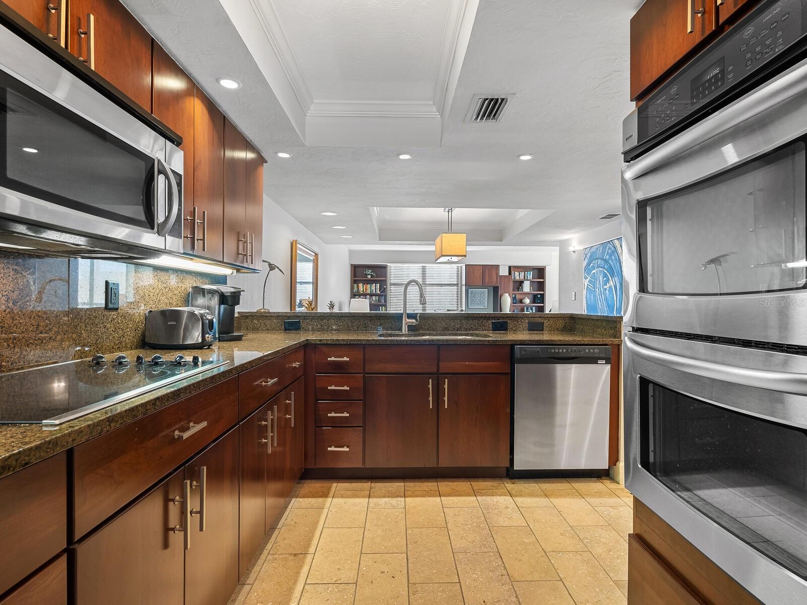 GULF & BAY CLUB - Residential Lease