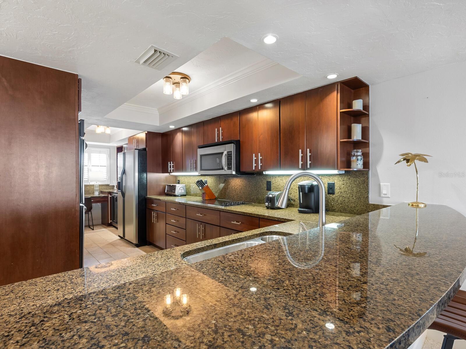 GULF & BAY CLUB - Residential Lease