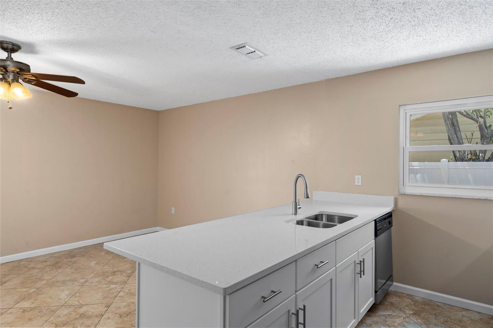 RIDGEWOOD - Residential