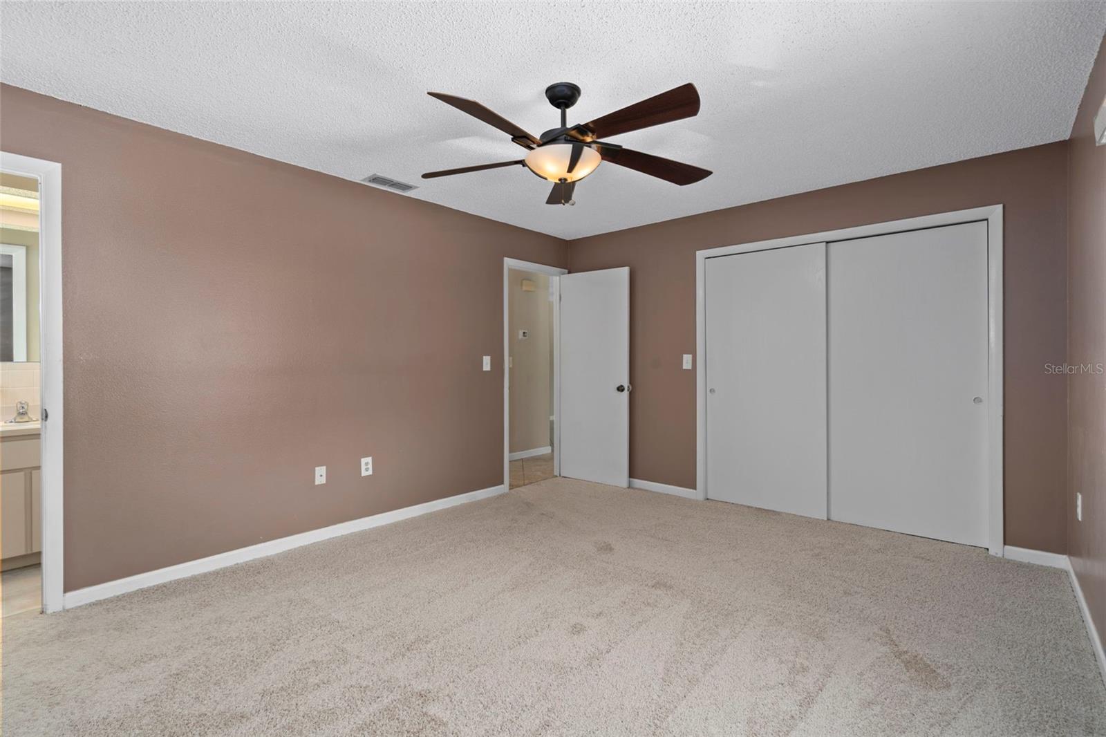 RIDGEWOOD - Residential