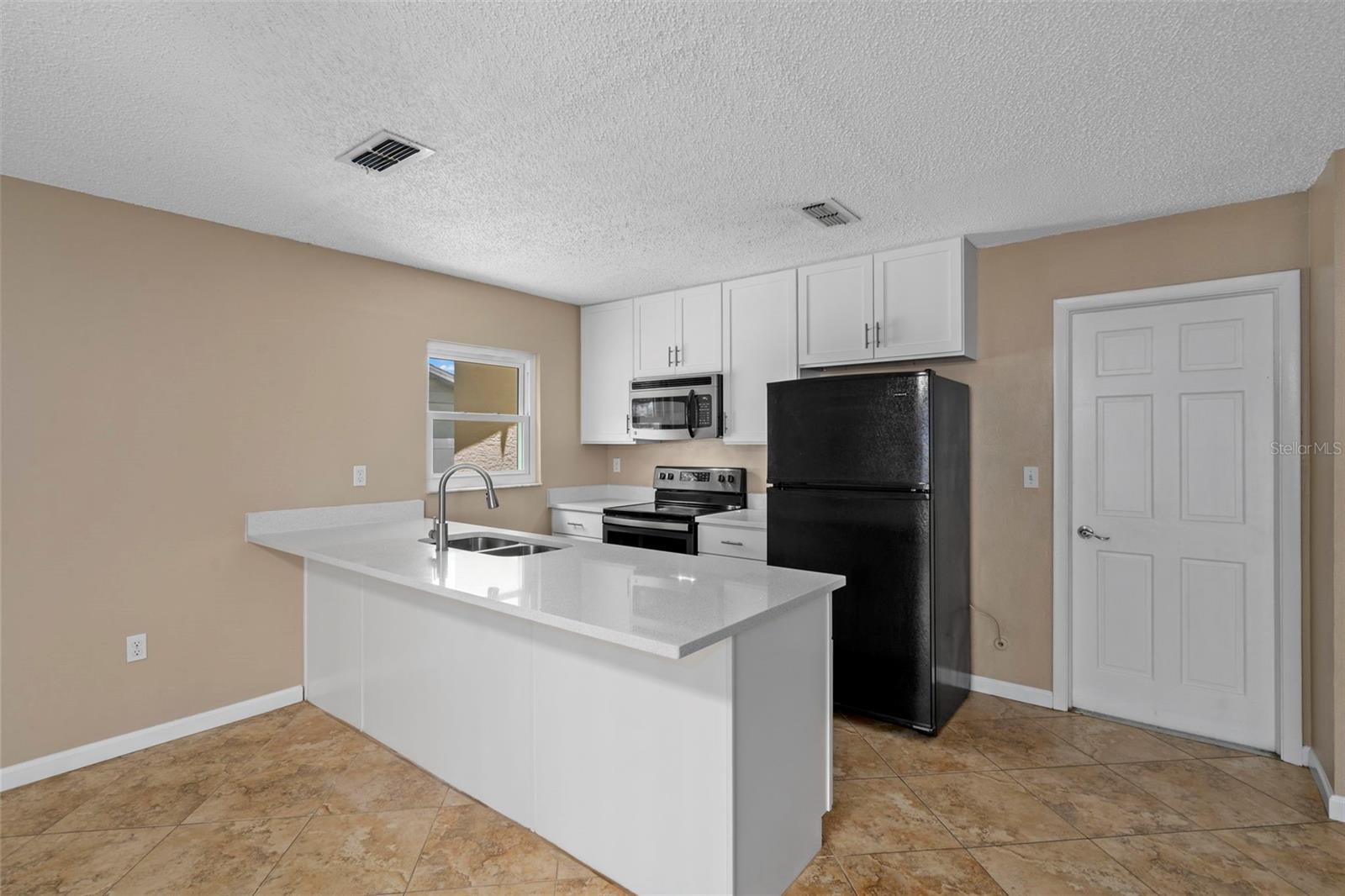 RIDGEWOOD - Residential