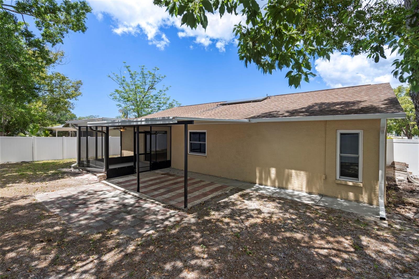 RIDGEWOOD - Residential