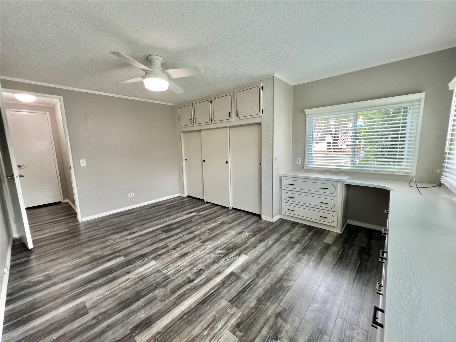 HAWTHORNE AT LEESBURG A COOP - Residential