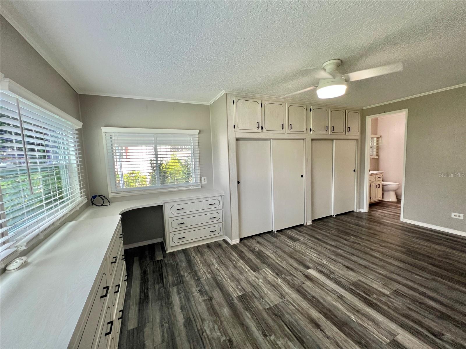 HAWTHORNE AT LEESBURG A COOP - Residential