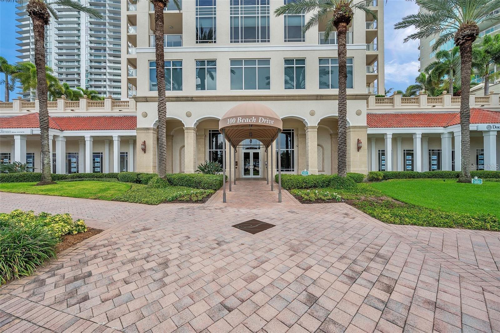 FLORENCIA CONDO - Residential