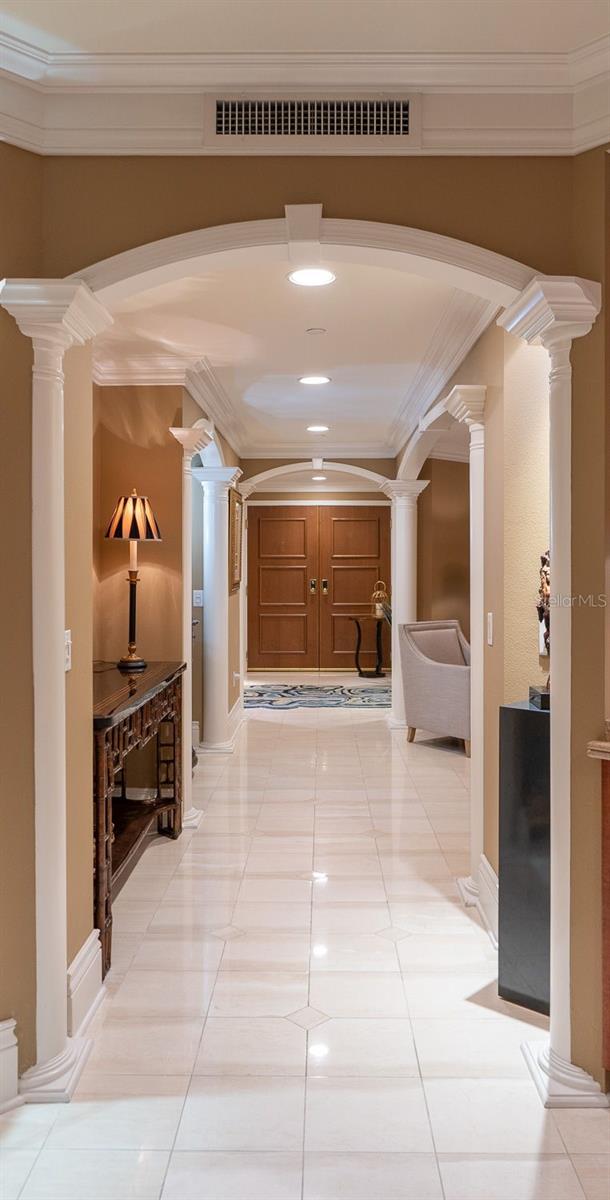 FLORENCIA CONDO - Residential