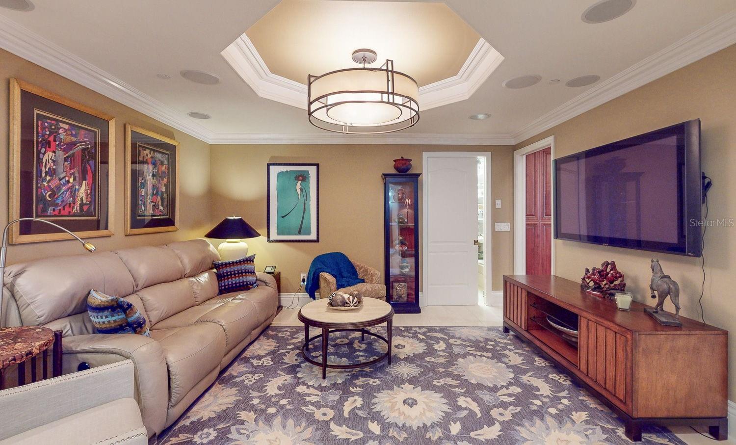 FLORENCIA CONDO - Residential