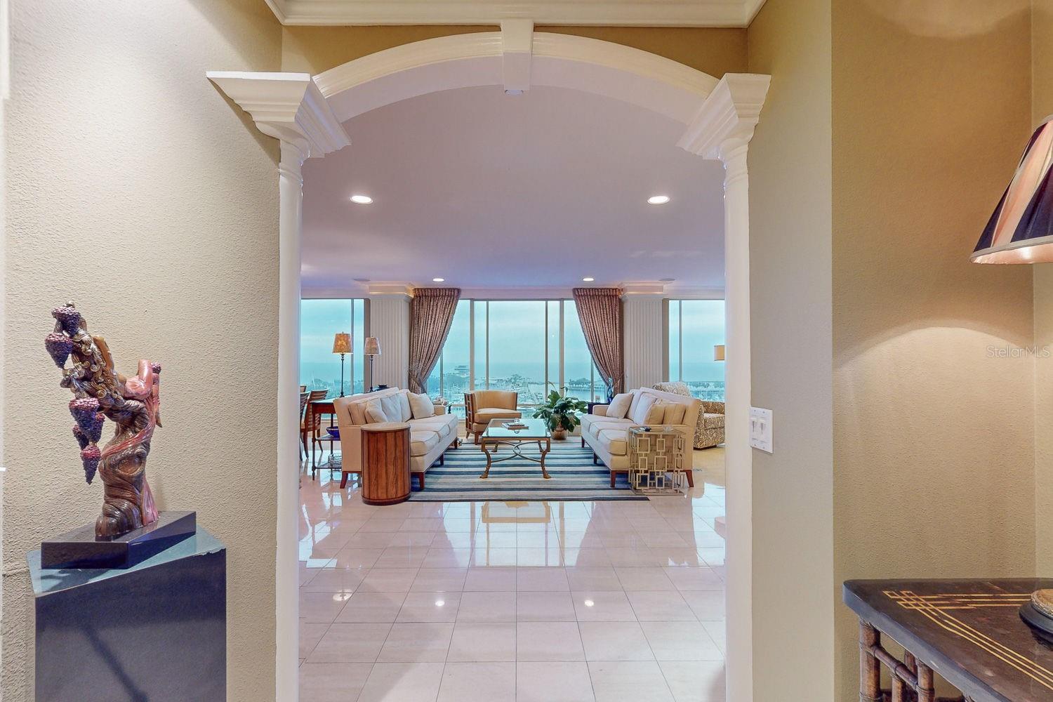 FLORENCIA CONDO - Residential