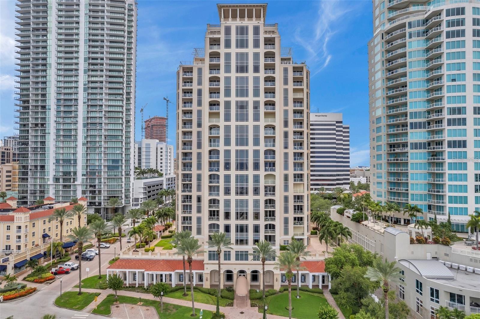 FLORENCIA CONDO - Residential