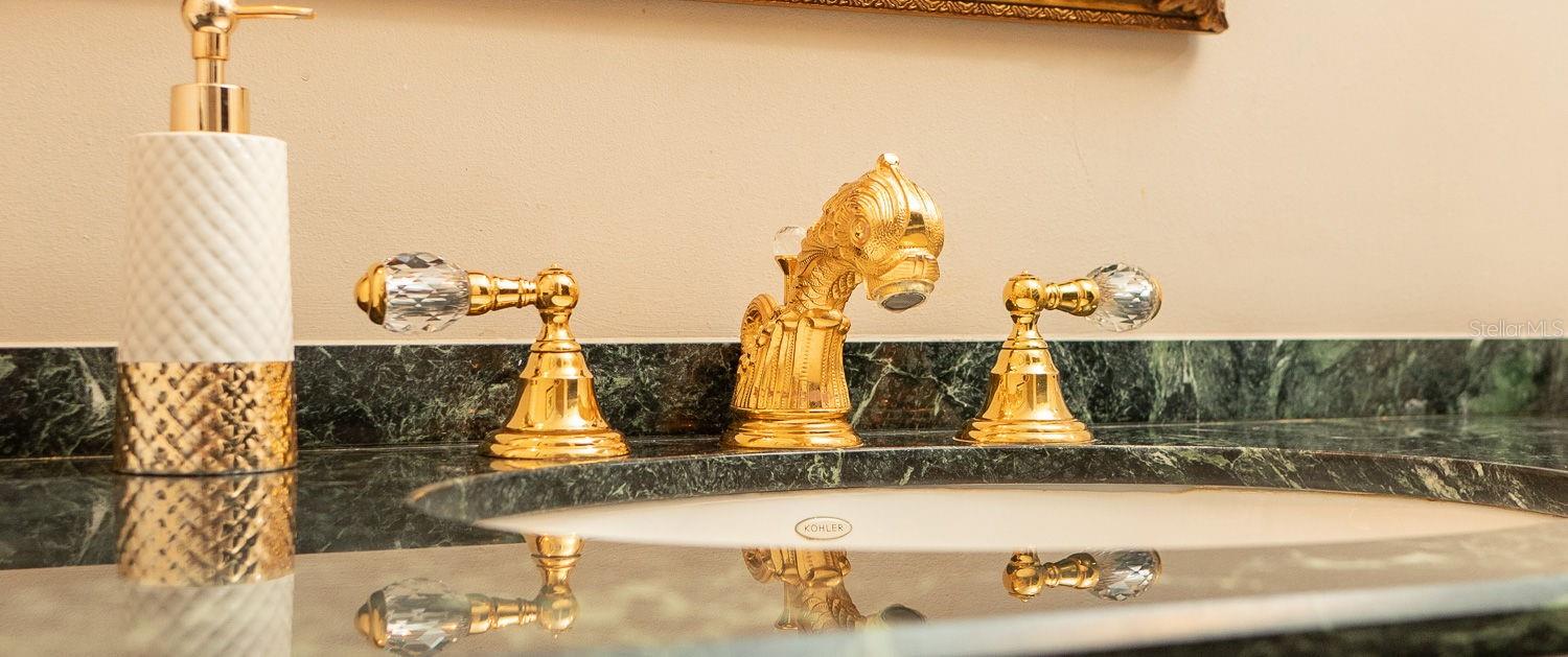 FLORENCIA CONDO - Residential