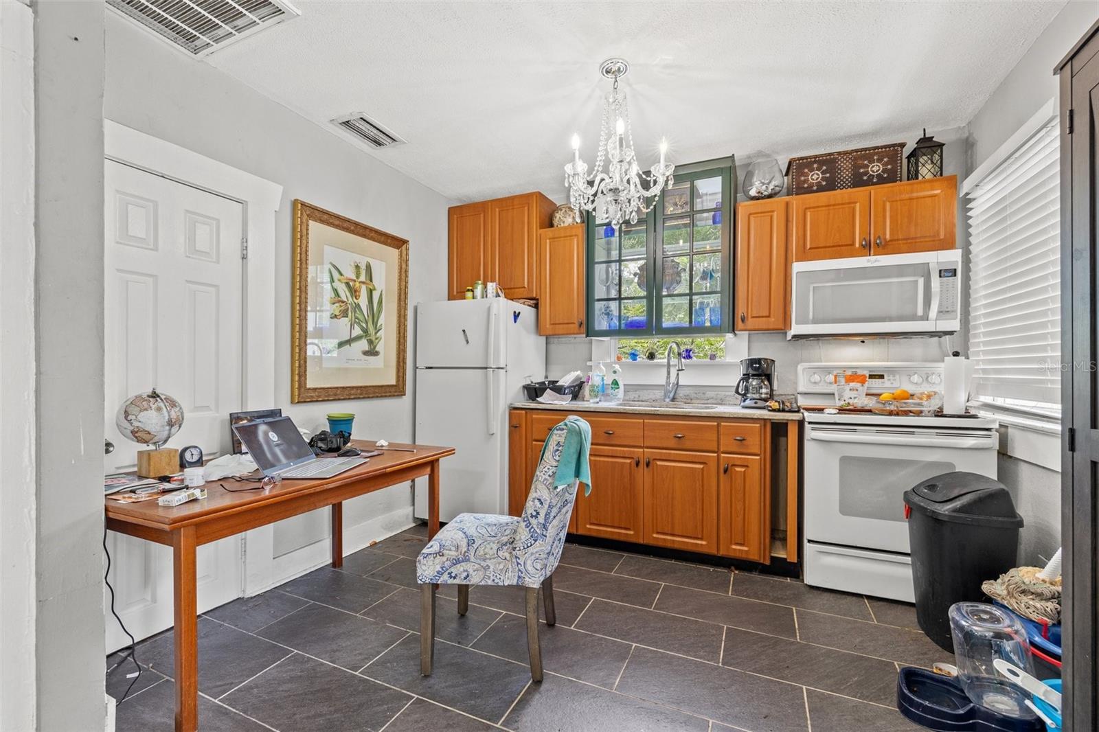 LA VERGNE SUB - Residential