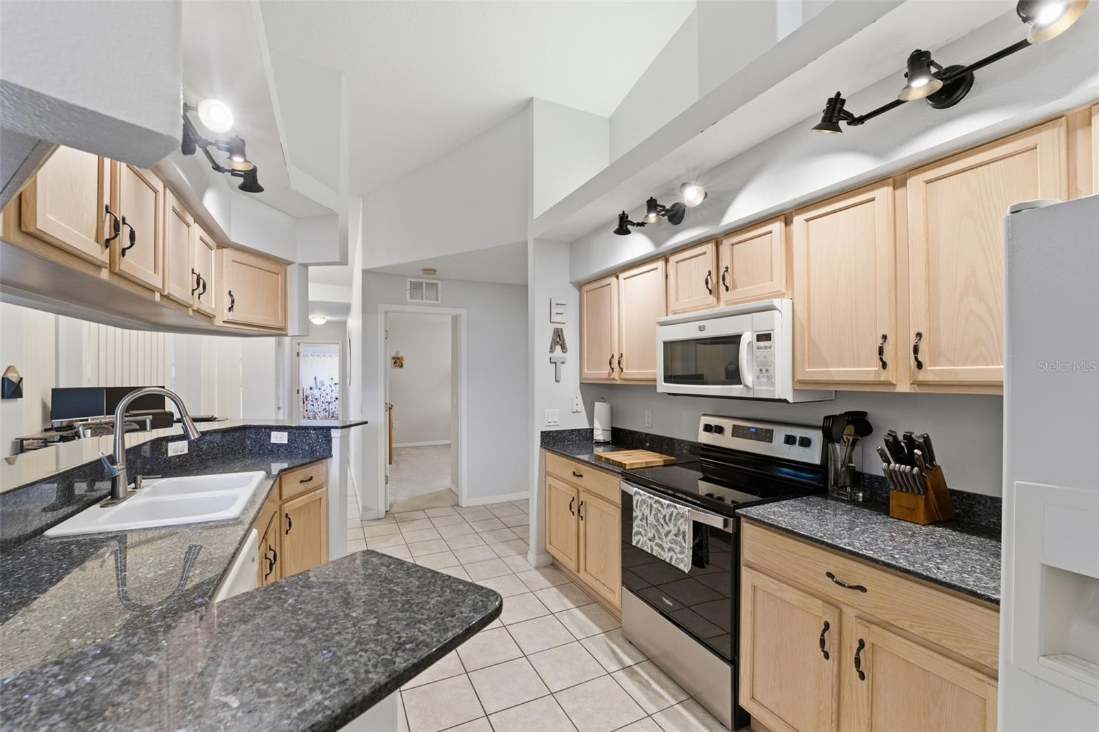 SPRING HILL UNIT 23 - Residential