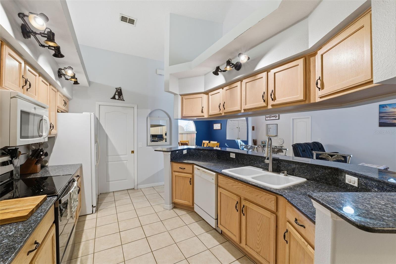 SPRING HILL UNIT 23 - Residential