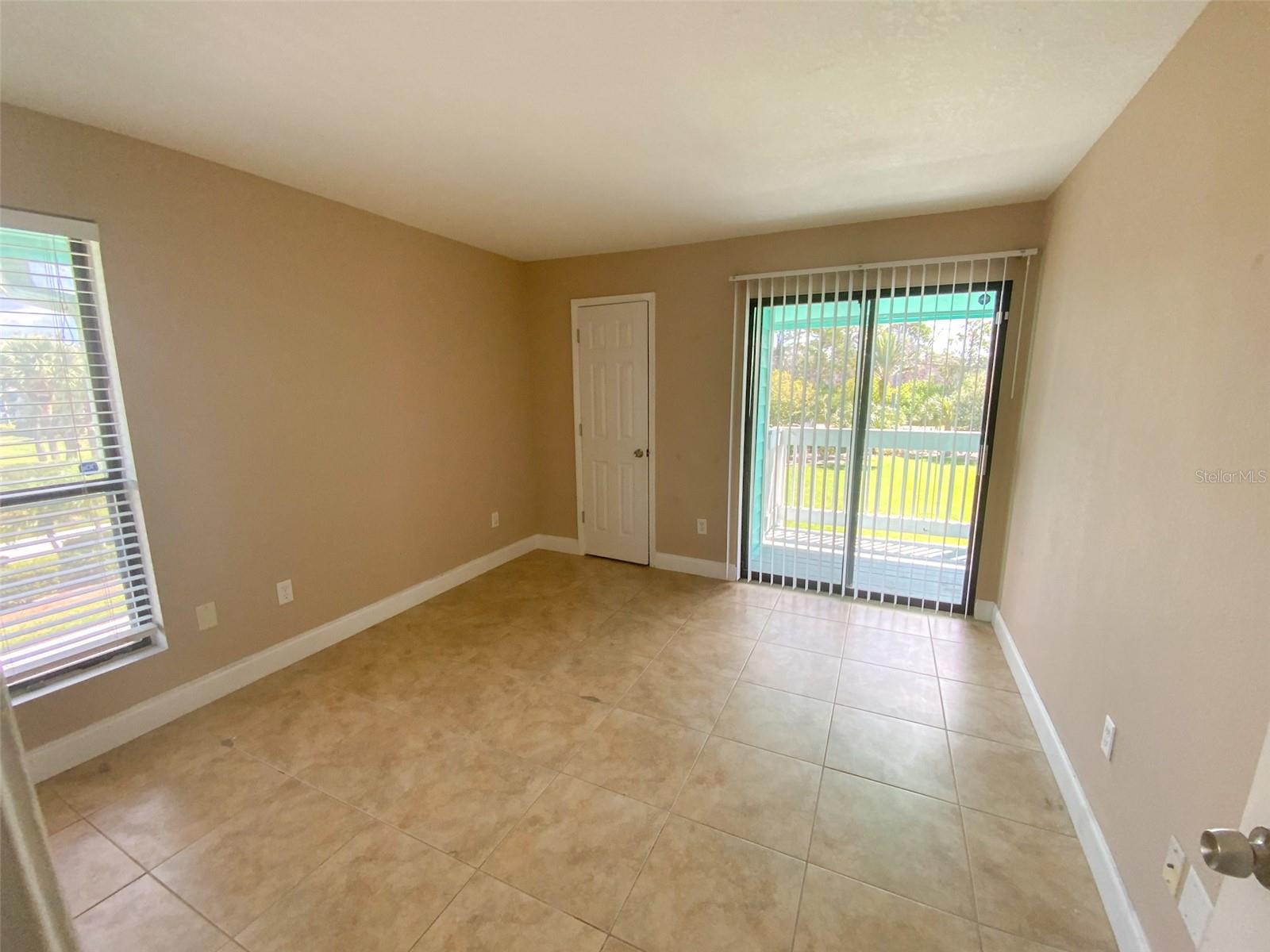 HARBOR CLUB CONDO - Residential Lease