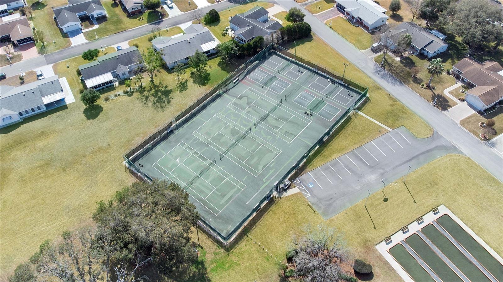 SPRUCE CREEK SOUTH V - Residential