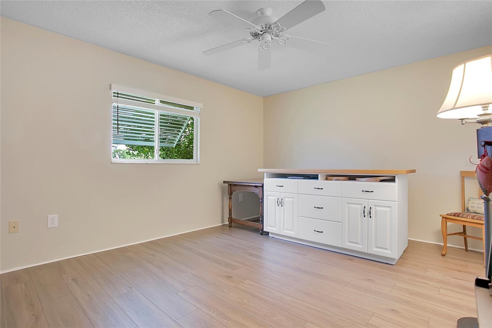 SPRUCE CREEK SOUTH V - Residential