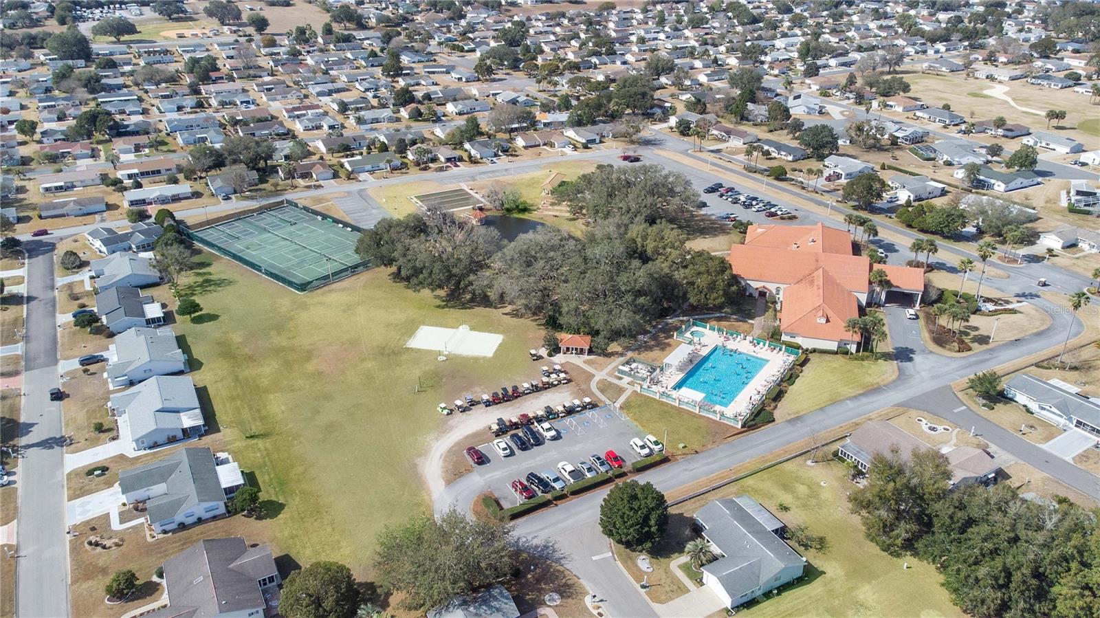 SPRUCE CREEK SOUTH V - Residential