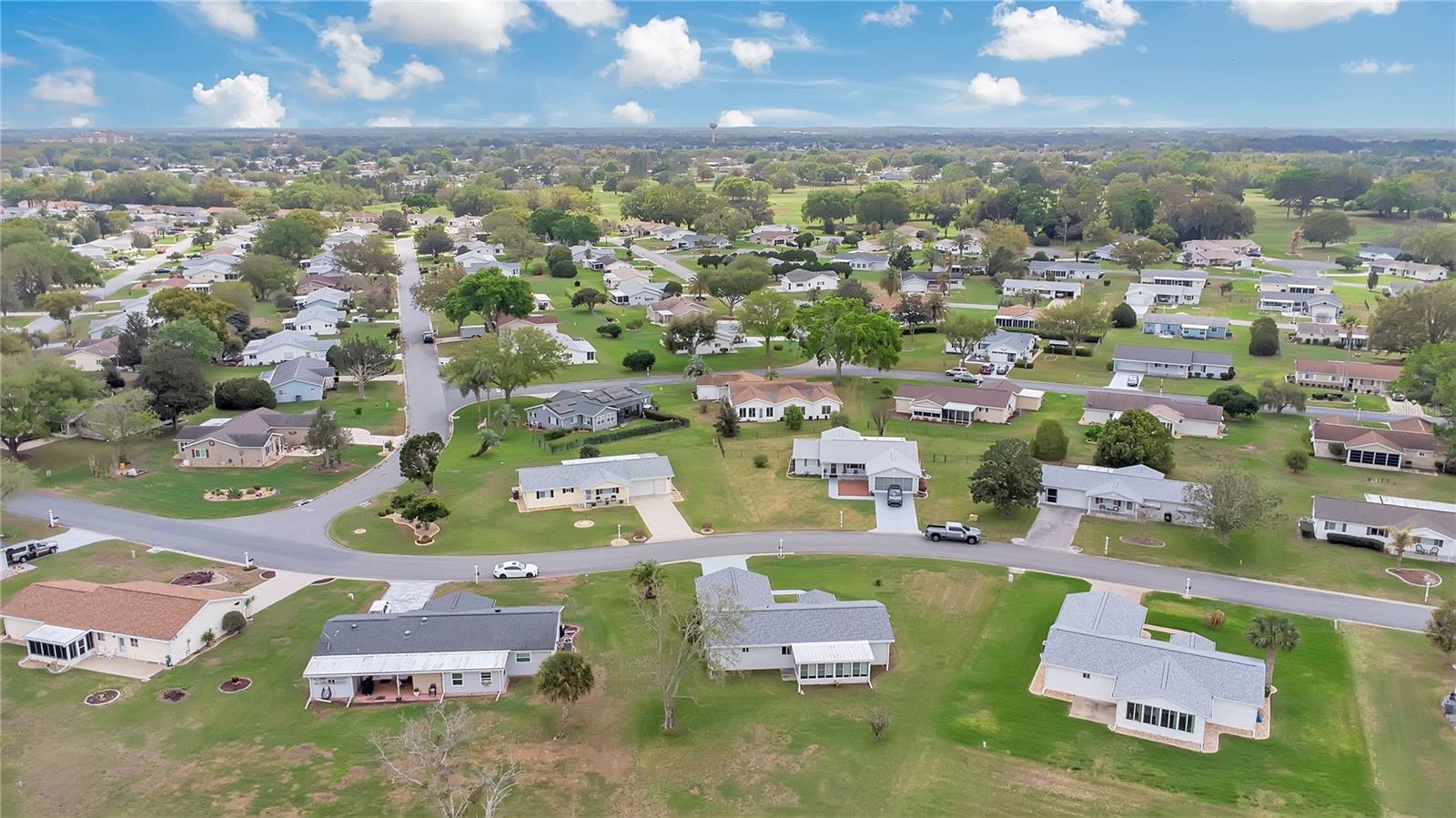 SPRUCE CREEK SOUTH V - Residential