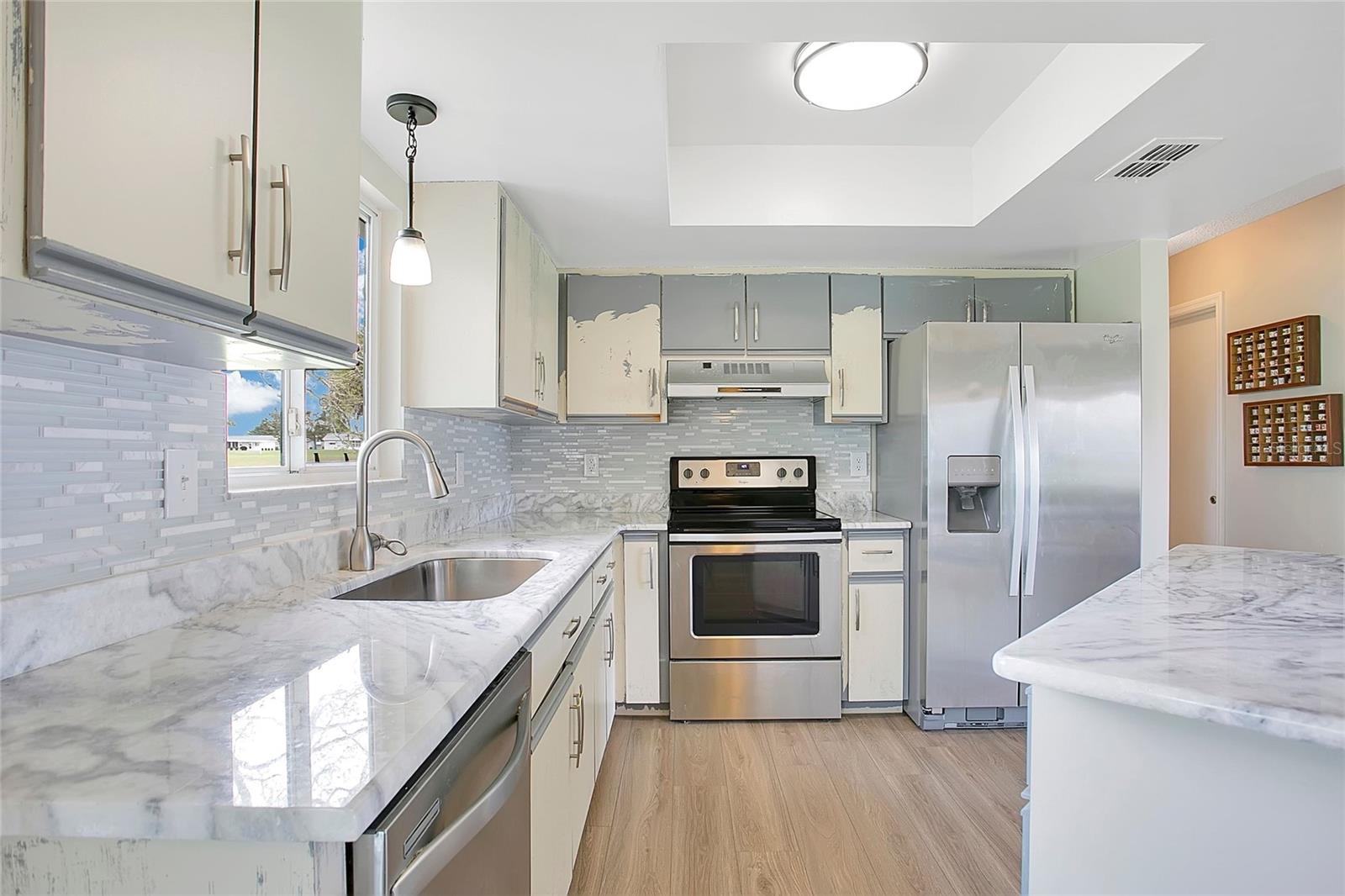 SPRUCE CREEK SOUTH V - Residential