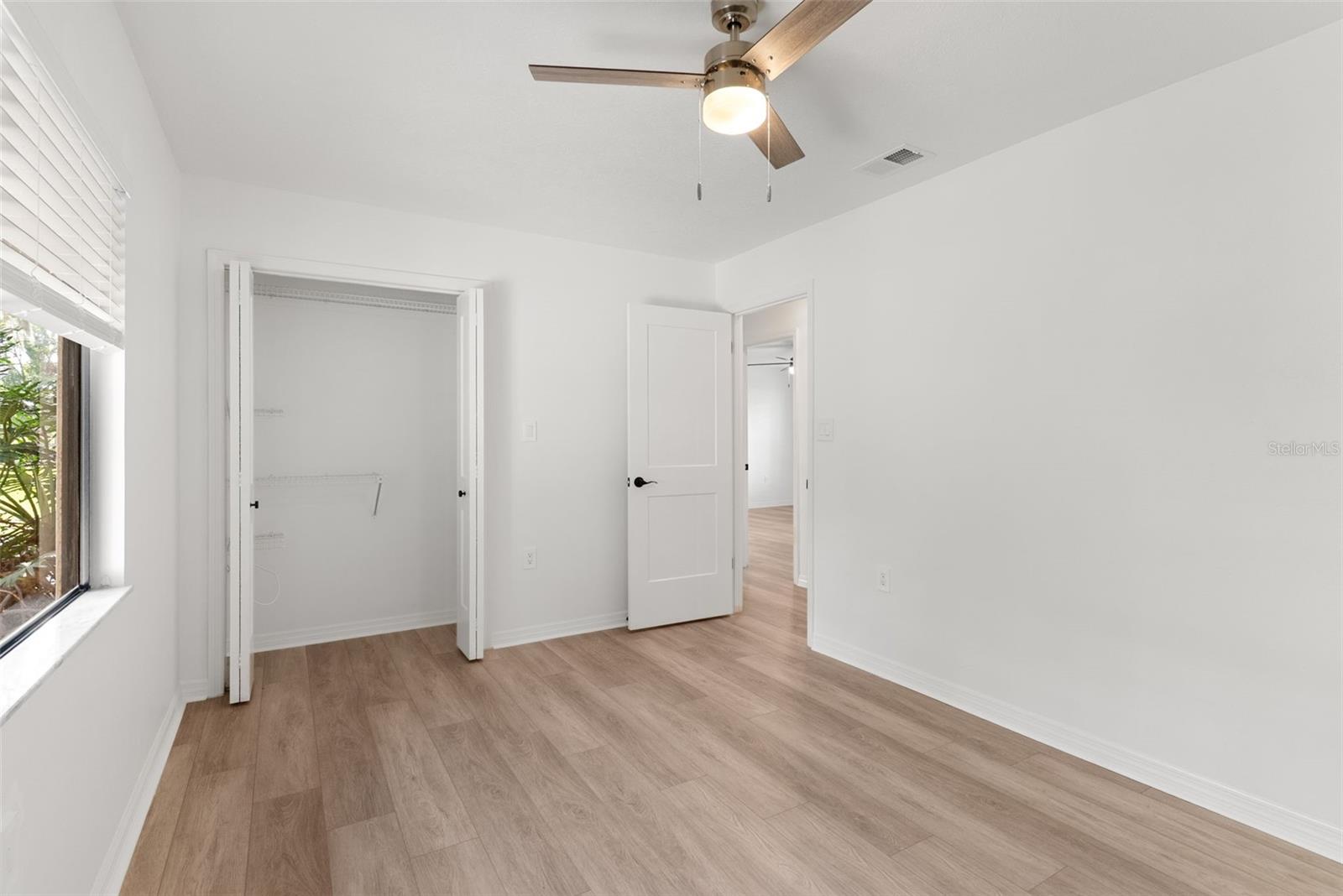 COUNTRY TRAILS - Residential