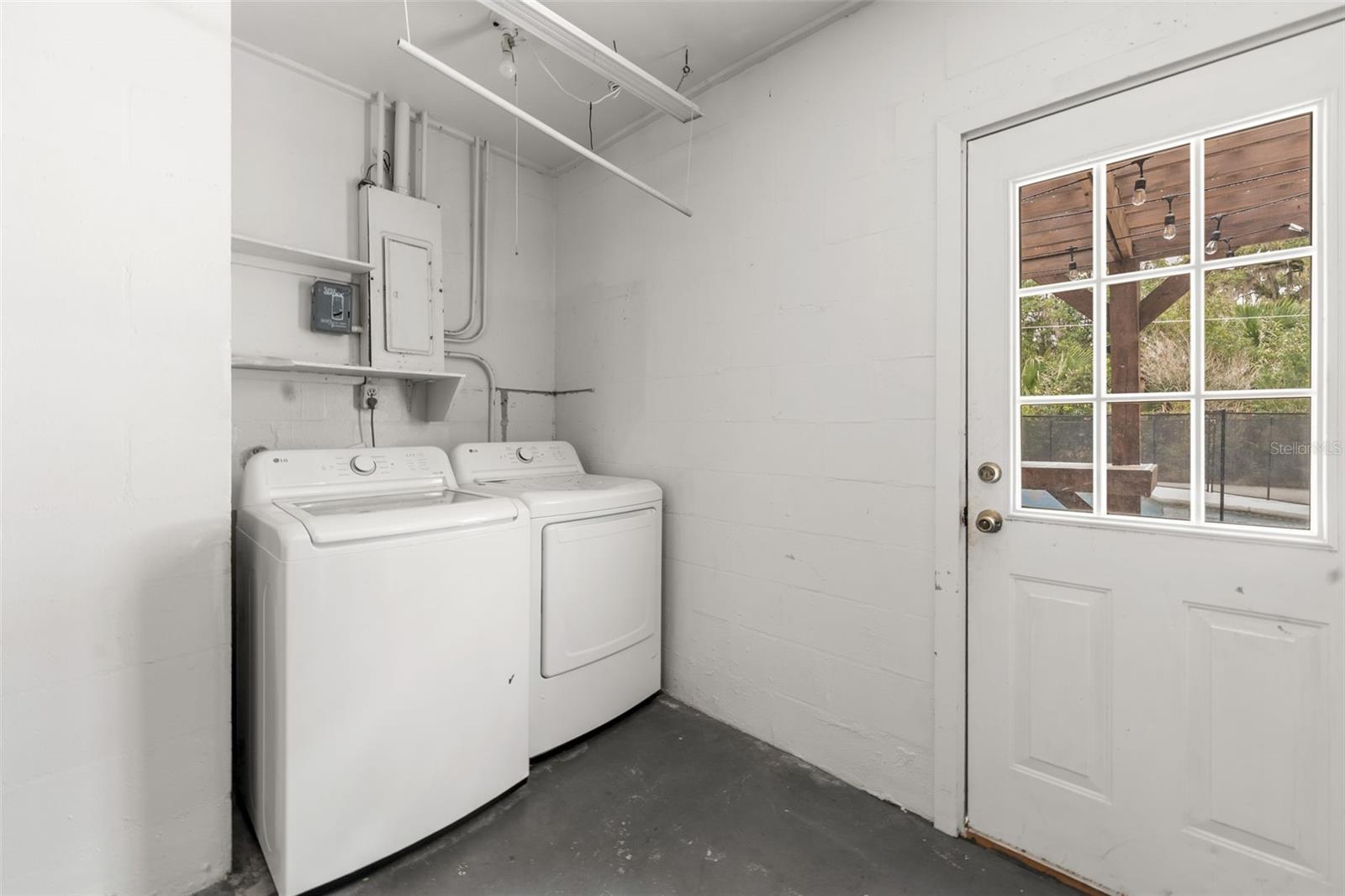 SUBURBAN HEIGHTS - Residential