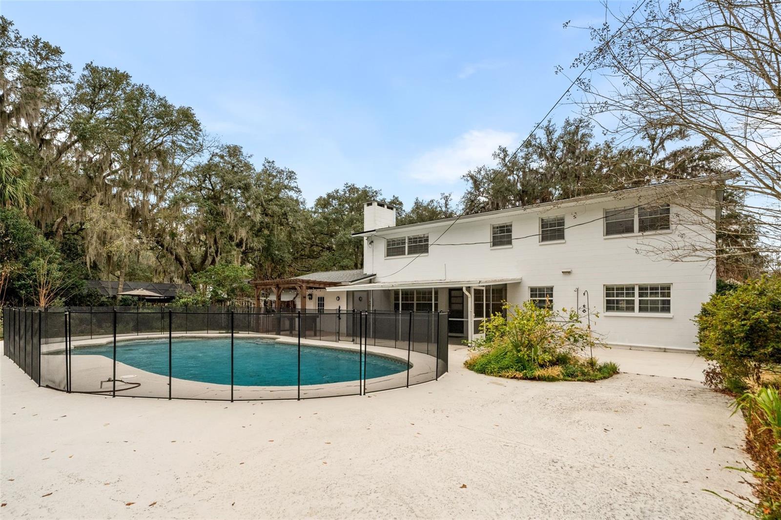 SUBURBAN HEIGHTS - Residential