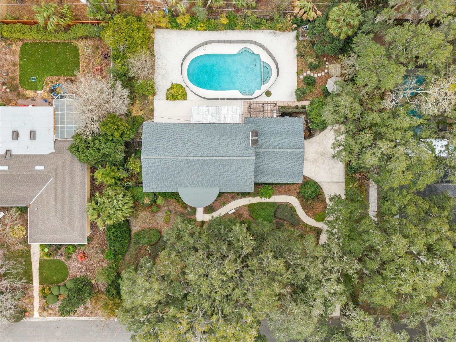 SUBURBAN HEIGHTS - Residential