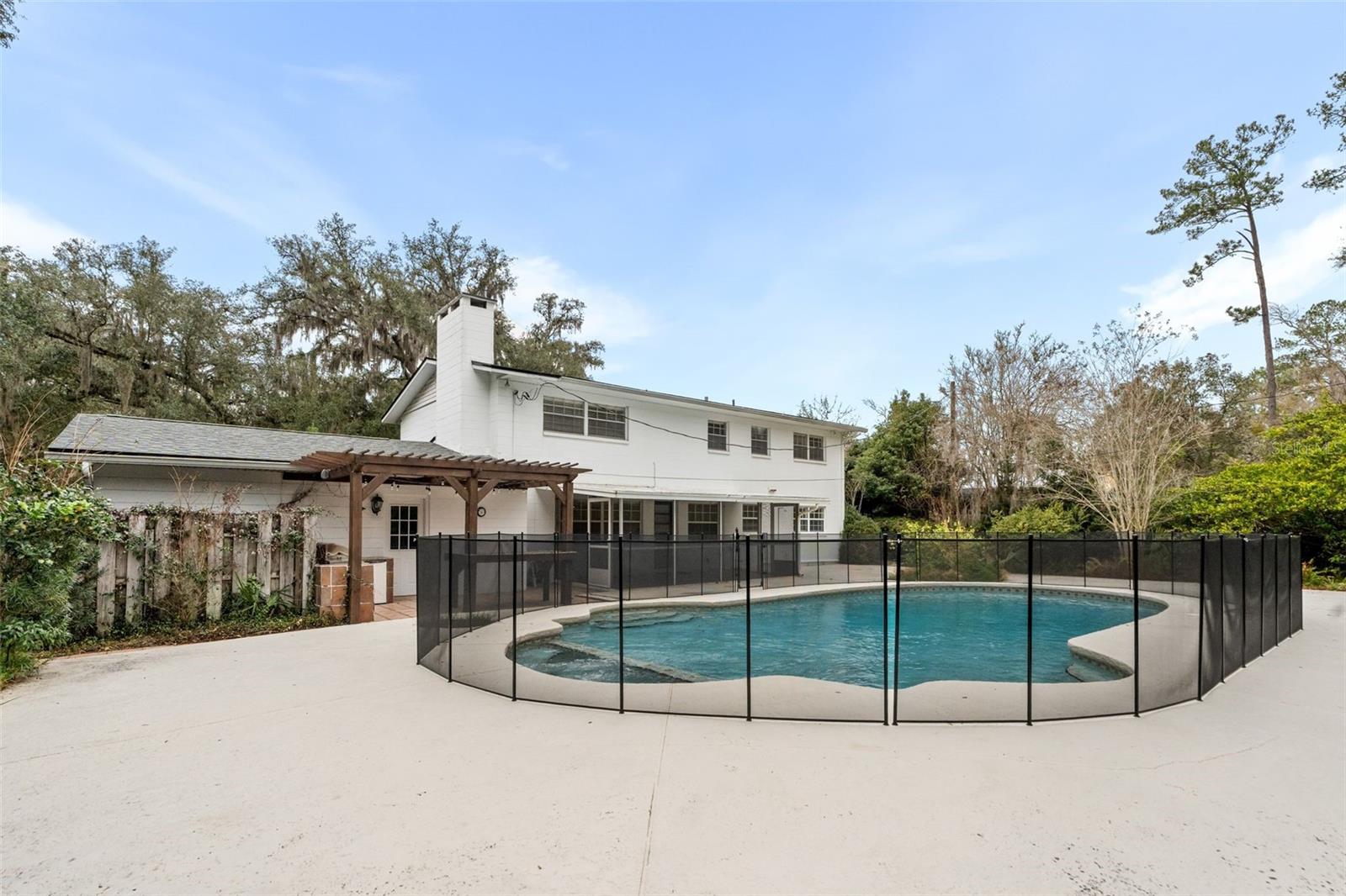 SUBURBAN HEIGHTS - Residential