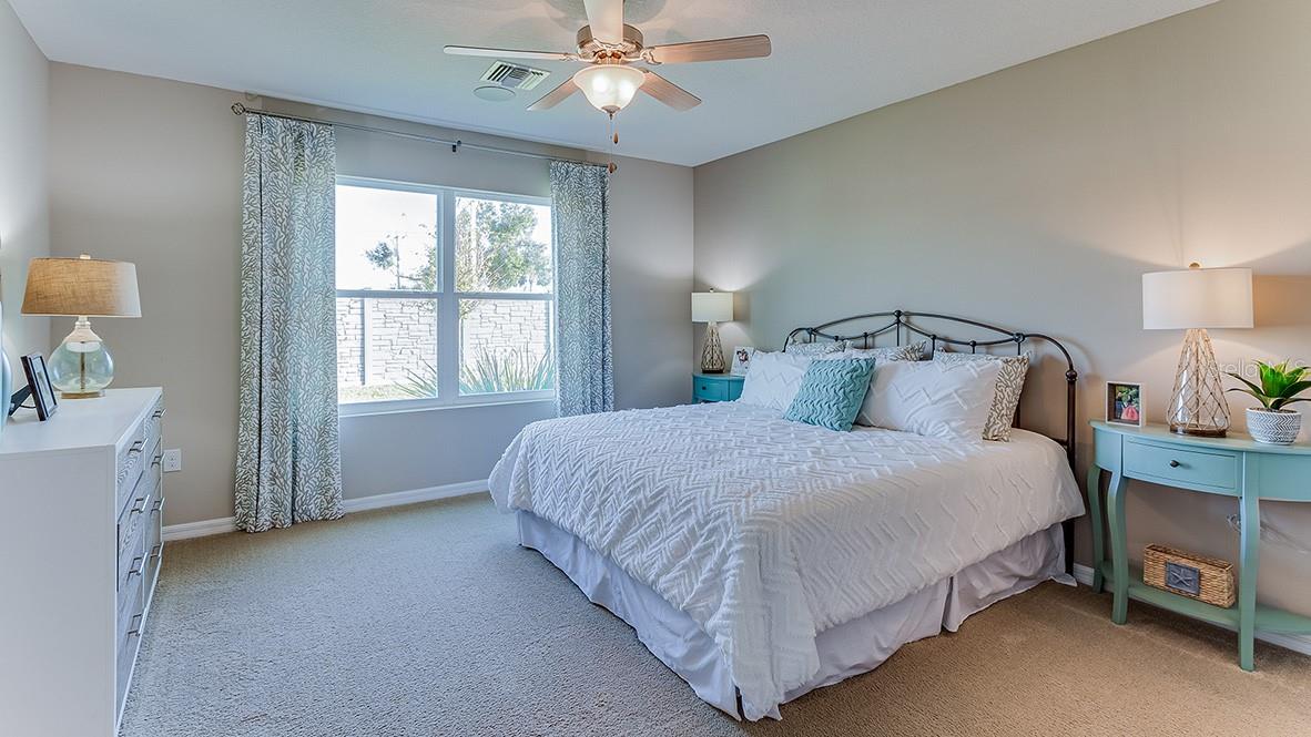 STAR FARMS AT LAKEWOOD RANCH - Residential