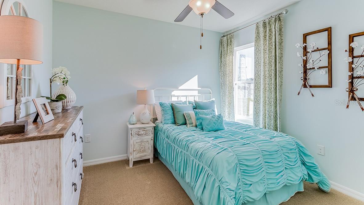 STAR FARMS AT LAKEWOOD RANCH - Residential