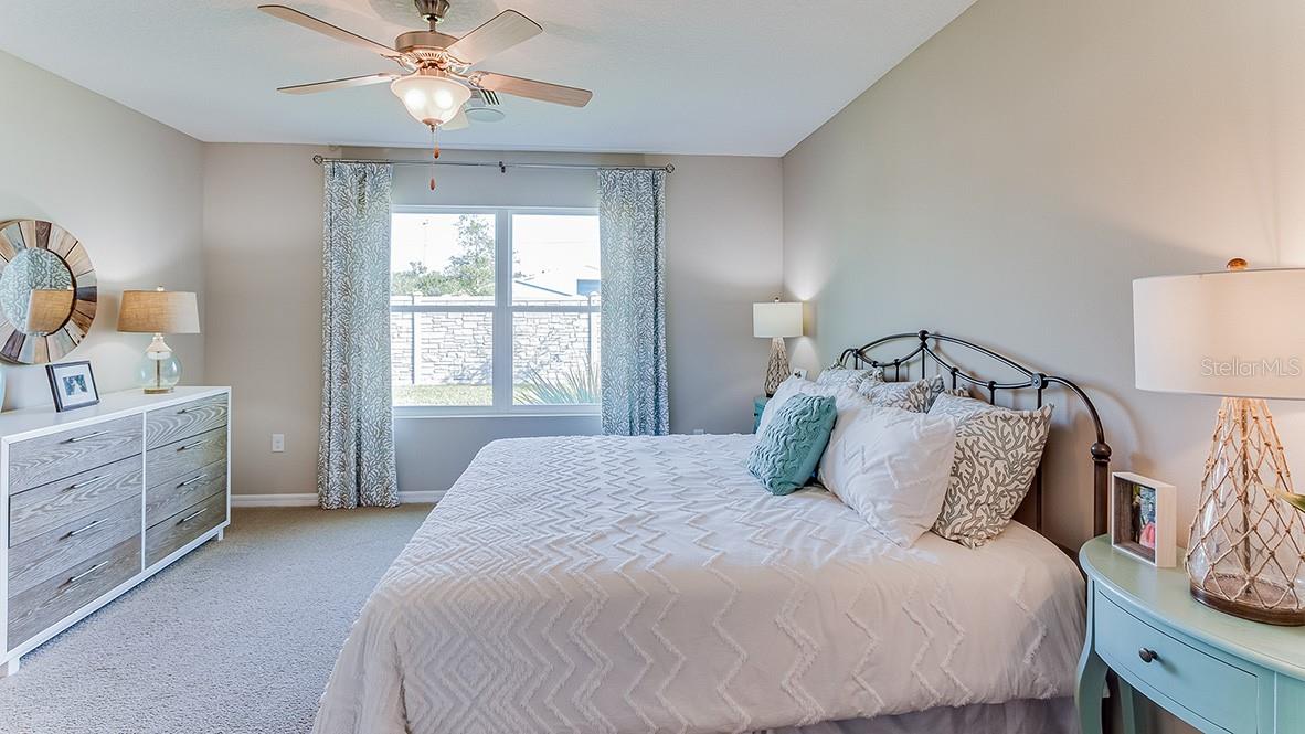 STAR FARMS AT LAKEWOOD RANCH - Residential