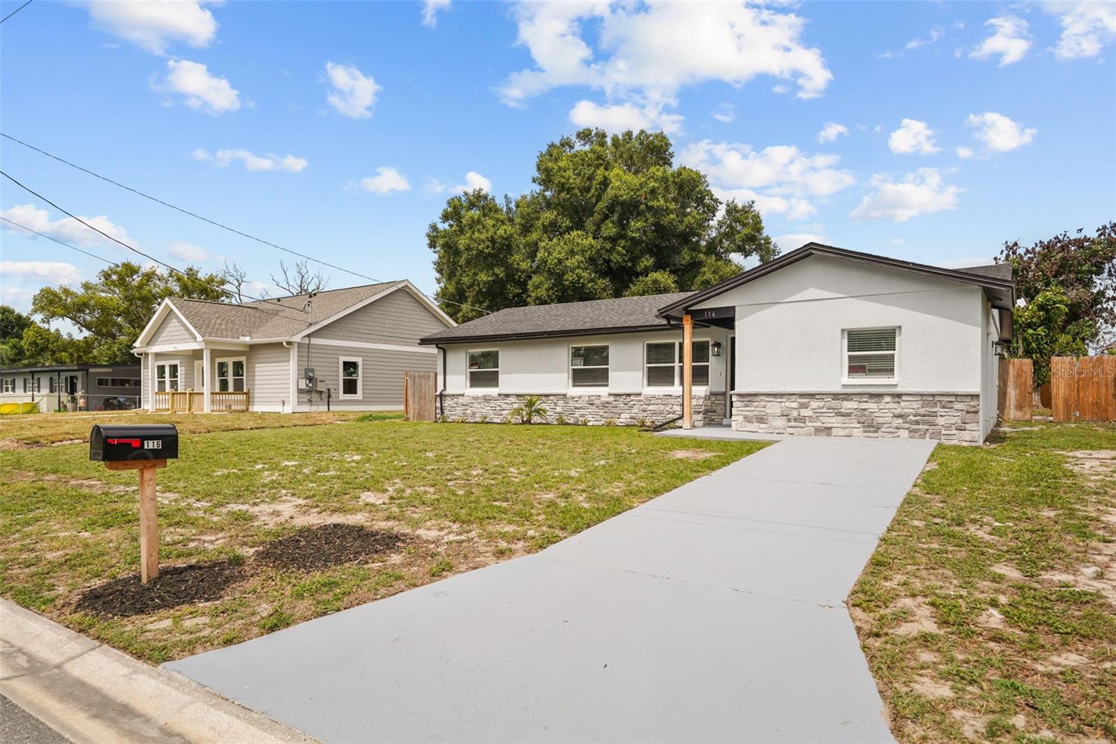 116 HARBOR DRIVE