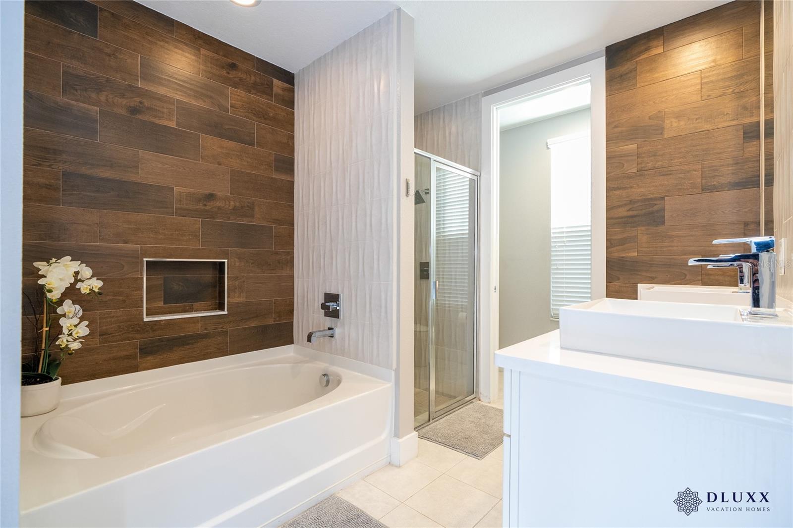 SUMMERVILLE RESORT - Residential