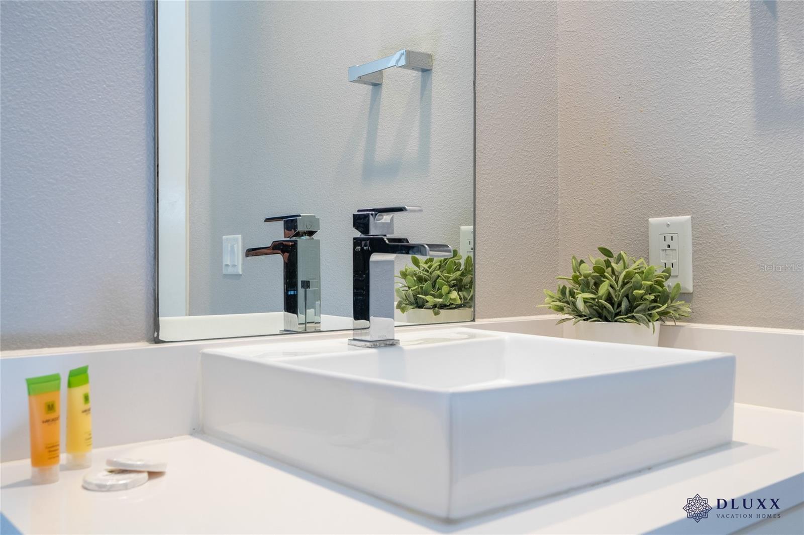 SUMMERVILLE RESORT - Residential