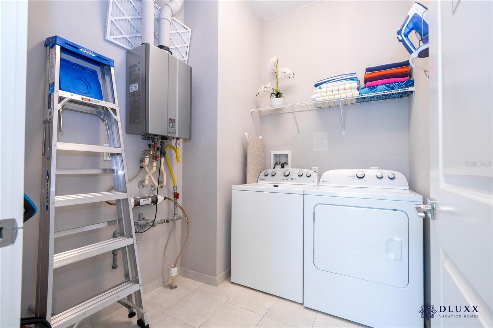 SUMMERVILLE RESORT - Residential