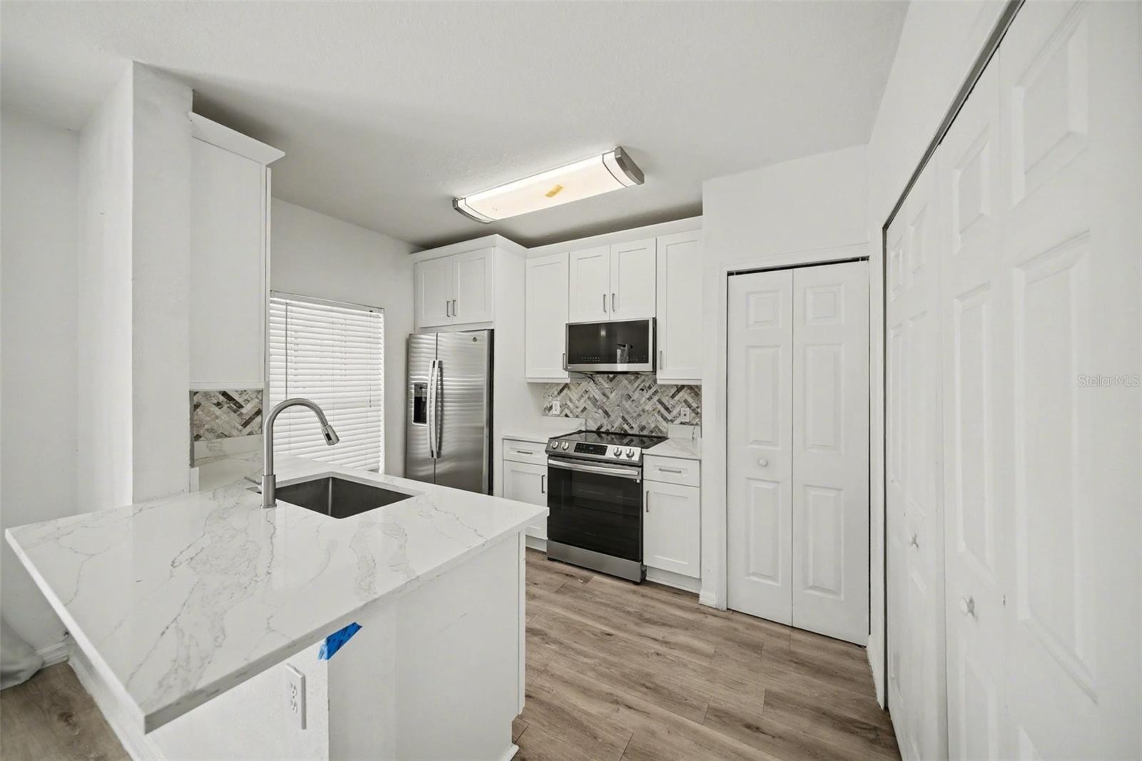 MEADOW POINTE PRCL 16 UN 3A - Residential